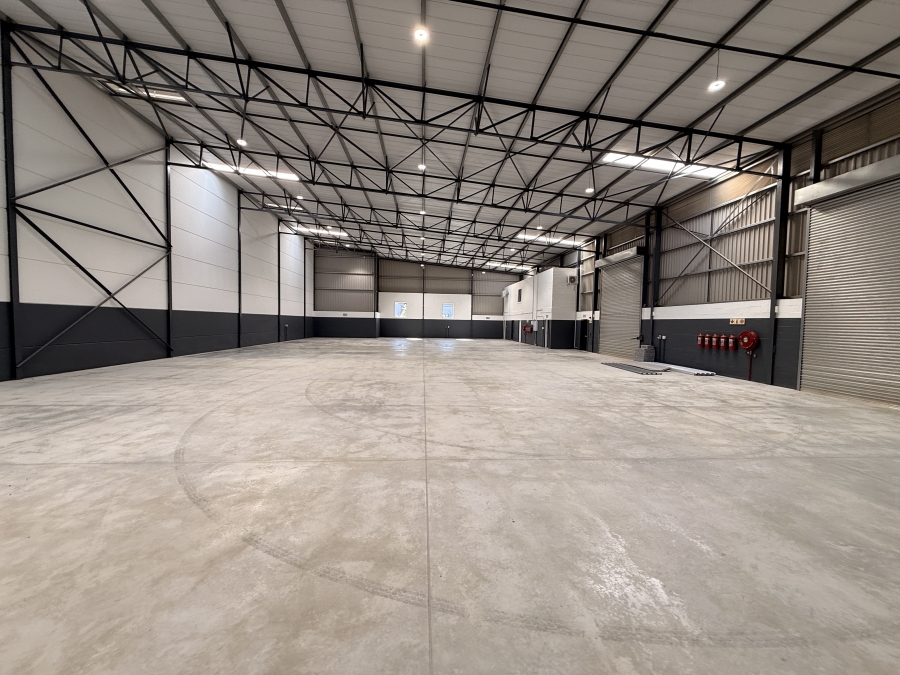 To Let Commercial Property for Rent in Rivergate Western Cape